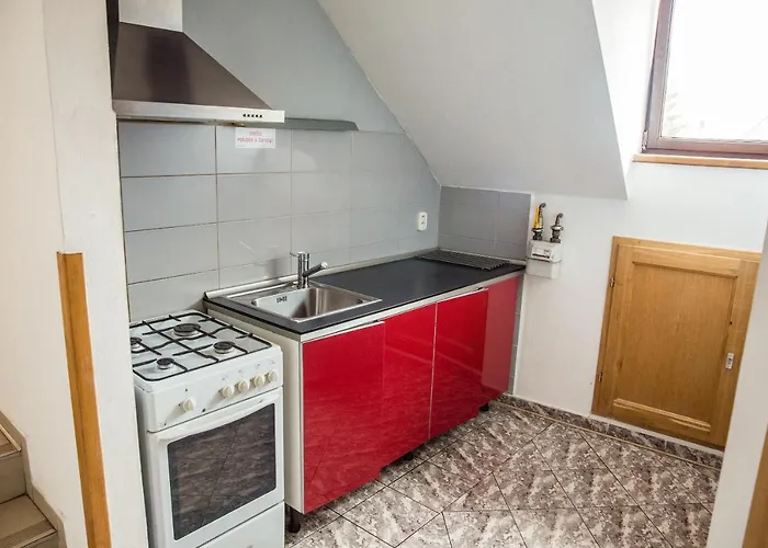 Zadni Mlyn 게스트하우스 3*