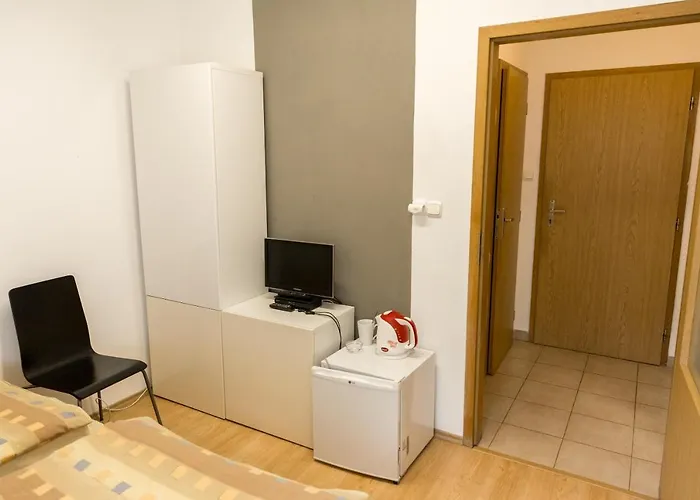 Zadni Mlyn 게스트하우스 3*